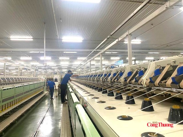 Doanh nghiệp dệt may tiết kiệm hàng trăm triệu nhờ quản trị sản xuất