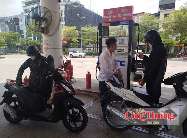 Hà Nội tăng cường kiểm tra, giám sát chất lượng xăng sinh học E10
