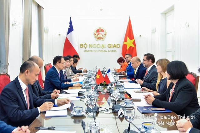 Việt Nam - Chile mở rộng hợp tác trên lĩnh vực chuyển đổi xanh, kinh tế số