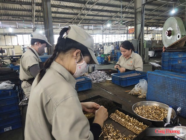 Từ Nghị quyết 10 đến yêu cầu kết nối hệ sinh thái công nghiệp