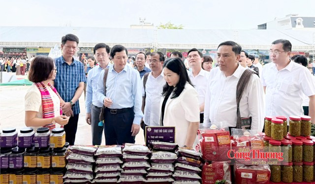 Tăng kết nối thị trường sản phẩm OCOP, giữ nhịp đơn hàng