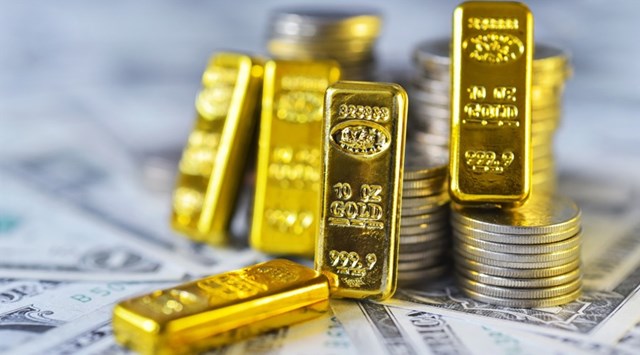 Giá vàng lao dốc sau khi Mỹ siết phong tỏa Iran