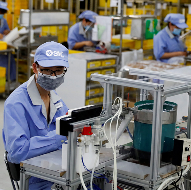 Trung Quốc bảo vệ mô hình tăng trưởng trước thềm đàm phán thương mại với Mỹ và EU