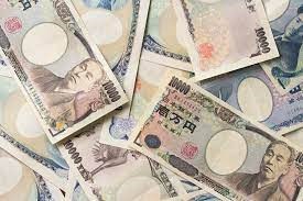 Yên sụt giảm khi BOJ giữ chính sách cực kỳ lỏng lẻo 