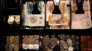 Đồng bảng Anh giảm sau khi dữ liệu lạm phát thấp 