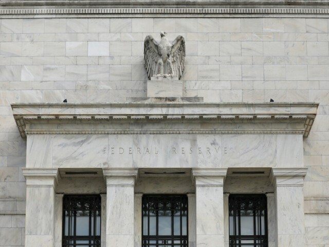 Fed có nhiều thời gian trước khi quyết định lãi suất  