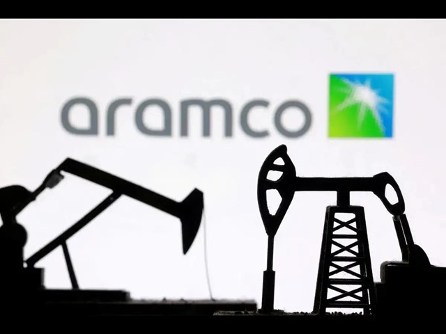 Saudi Aramco tiếp tục cắt giảm nguồn cung dầu sang châu Á