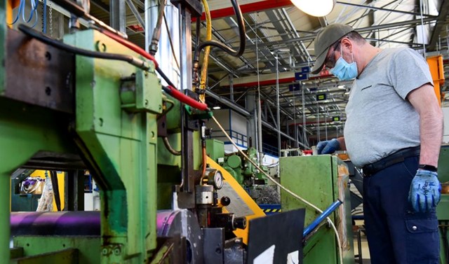 Hoạt động sản xuất Khu vực đồng euro tăng mạnh nhất 44 tháng