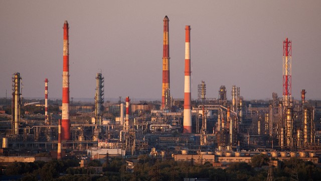 Xuất khẩu dầu nhiên liệu của Nga sang Châu Á đầu năm 2026 giảm