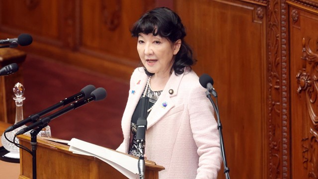 Bộ trưởng Tài chính Nhật Bản tuyên bố sẵn sàng hành động để ổn định tỷ giá