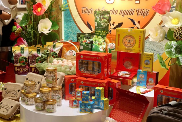 Bộ Công Thương khai mạc “Sức sống hàng Việt” số 4: Thực phẩm cho người Việt