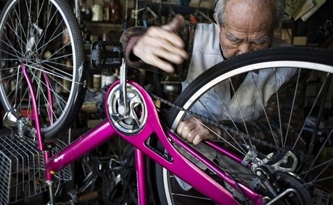 Dân số già hóa - nỗi lo toàn cầu