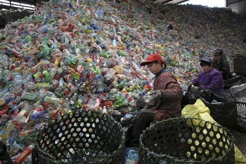 Diễn đàn Davos 2017: Sáng kiến “nền kinh tế nhựa mới” vì môi trường