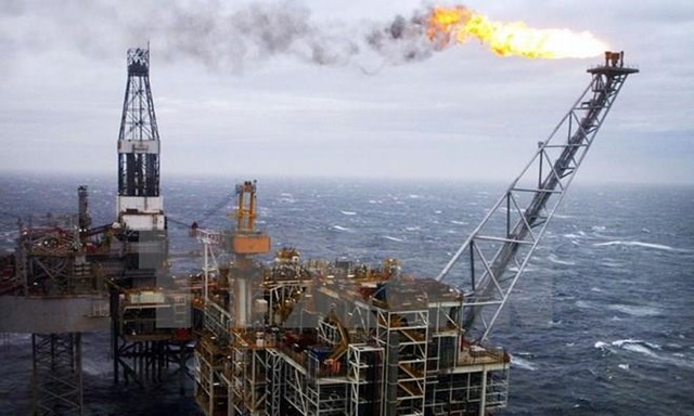 Khủng hoảng dầu mỏ sẽ thay đổi ngành công nghiệp năng lượng thế giới?