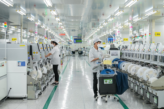 Kỳ tích kinh tế Việt Nam: Tăng trưởng 106 lần, dẫn đầu ASEAN và khát vọng đến năm 2045
