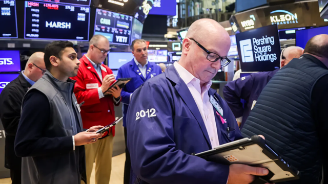 Dow Jones giảm 5 phiên liên tiếp, giá dầu nhảy lên ngưỡng 120 USD/thùng