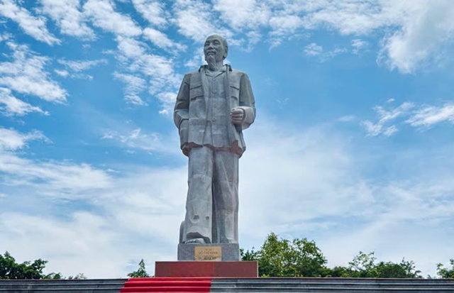 Kỷ niệm 136 năm Ngày sinh Chủ tịch Hồ Chí Minh (19/5/1890 - 19/5/2026): Ngời sáng một nhân cách vĩ đại