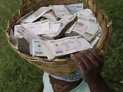 Zimbabwe khai tử nội tệ do siêu lạm phát