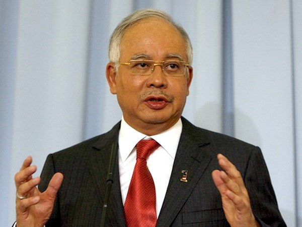 Cáo buộc tham nhũng rúng động chính trường Malaysia