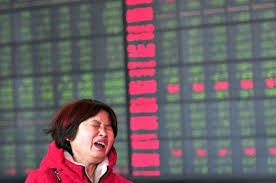 Trung Quốc: Hơn 700 cổ phiếu ngừng giao dịch do tiền rút mạnh khỏi thị trường 