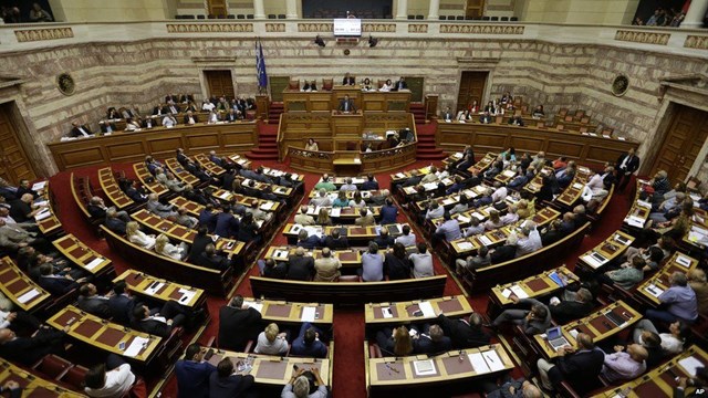 Quốc hội Hy Lạp chấp thuận điều khoản của chủ nợ
