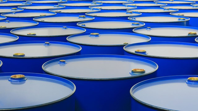 Giá dầu lao dốc do dự trữ dầu của Mỹ tăng mạnh