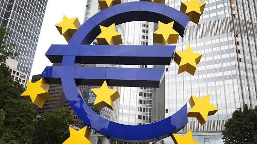 ECB phát tín hiệu mở rộng chương trình kích thích kỷ lục