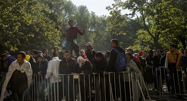 EU lên kế hoạch trục xuất 400.000 người tị nạn