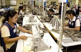 Campuchia nâng lương tối thiểu ngành dệt may