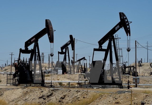 Hạ viện Mỹ đồng ý bỏ lệnh cấm xuất khẩu dầu