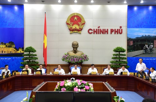 Chưa thể trình phương án tăng lương trước tháng 3/2016