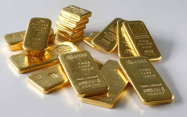 Giá vàng tăng nhẹ nhờ USD suy yếu