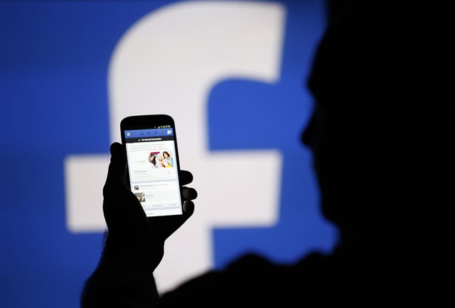 Facebook kiếm thêm 240 tỷ USD trong một ngày