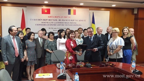 Khóa họp lần thứ 15 Ủy ban Hỗn hợp Việt Nam – Ru-ma-ni về hợp tác kinh tế