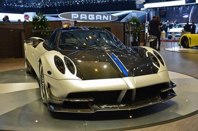 Dù bạn có tiền cũng không thể mua được chiếc Pagani Huayra phiên bản đặc biệt này