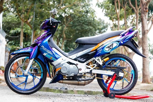  Xe 2 thì Suzuki Satria màu độc của biker Lâm Đồng