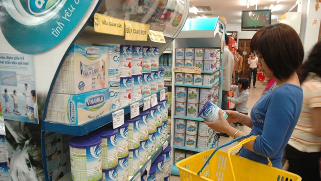 Rục rịch triển khai quy định quản lý giá sữa dành cho trẻ em dưới 6 tuổi