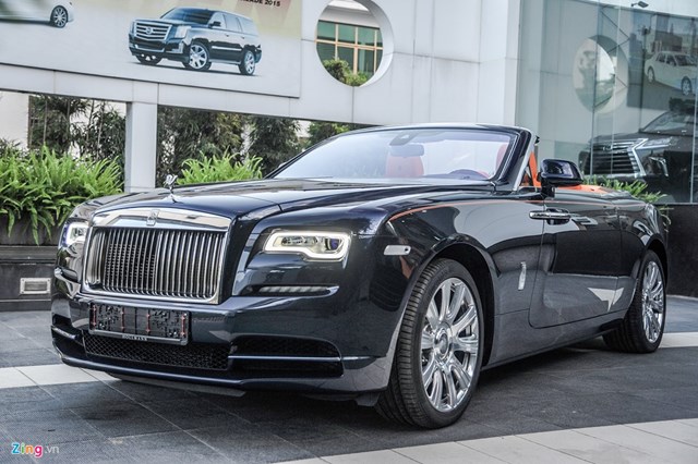 Xe mui trần Rolls-Royce Dawn giá hơn 30 tỷ độc nhất Việt Nam