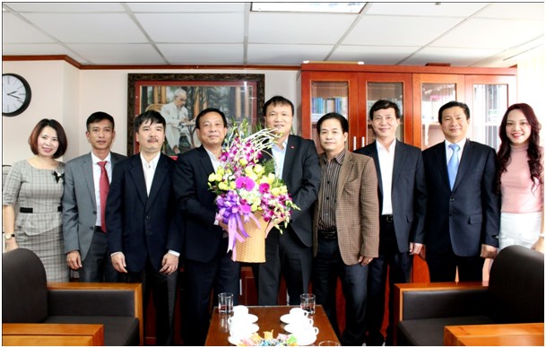 Thứ trưởng Đỗ Thắng Hải thăm và chúc mừng Đảng ủy Khối Công nghiệp Hà Nội