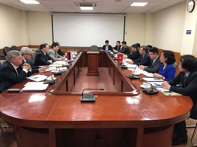 Phiên họp giữa hai PCT Tổ công tác cấp cao Việt-Nga về các dự án đầu tư ưu tiên