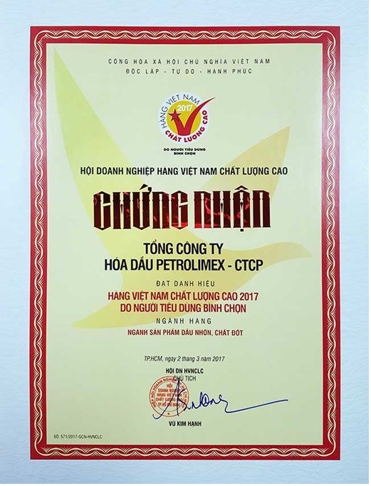   PLC được trao chứng nhận Hàng Việt Nam chất lượng cao năm 2017