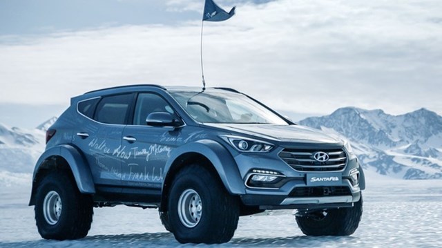 Đây là chiếc Hyundai Santa Fe đầu tiên vượt qua châu Nam Cực