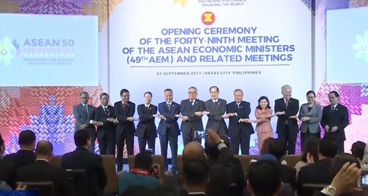 Hội nghị Bộ trưởng Kinh tế ASEAN lần thứ 49 và các hội nghị liên quan