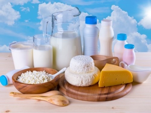 Chính sách giãn cách xã hội vì Covid-19 khiến giá các sản phẩm sữa thế giới giảm mạnh