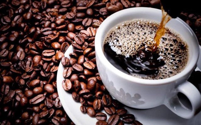 Cà phê “biến thành vàng” vì cú sốc nguồn cung từ Brazil