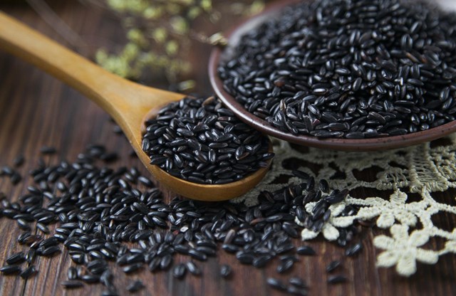 Doanh nghiệp Algeria cần nhập khẩu gạo đen