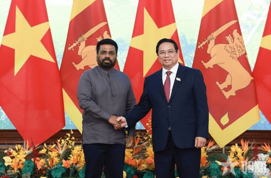 Thứ trưởng Phan Thị Thắng tháp tùng Lãnh đạo Cấp cao đón tiếp Tổng thống Sri Lanka