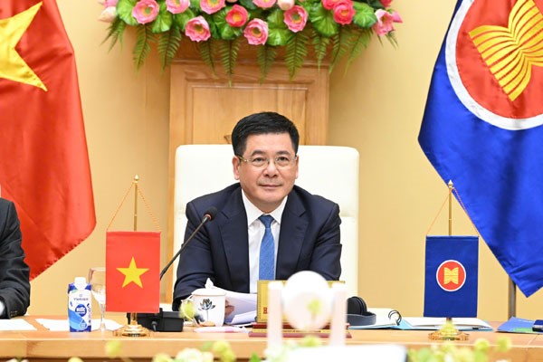 Hội nghị Bộ trưởng Kinh tế ASEAN đặc biệt lần thứ hai về đàm phán nâng cấp Hiệp định ATIGA