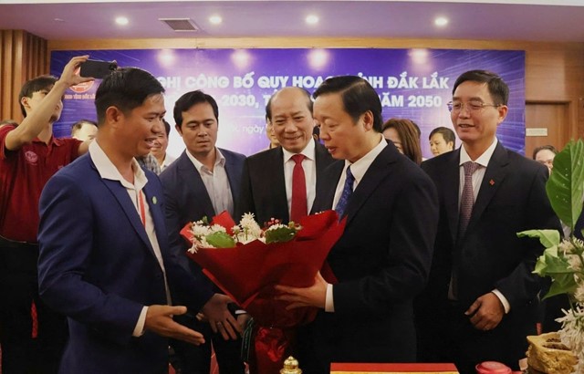 Đánh thức giá trị bị lãng quên, đưa hoa cà phê thành sản phẩm toàn cầu