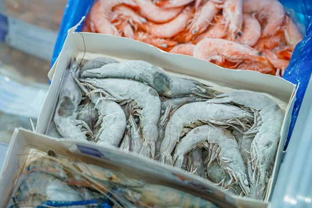 Giá tôm tại Mỹ tăng vọt do thuế quan áp lên Ấn Độ
